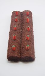 Huerto dos surcos 8 zanahorias. Medidas: 13x6cm.